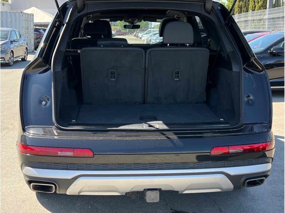 2025 Audi Q7 55 TFSI Premium Plus Sport Utility 4D