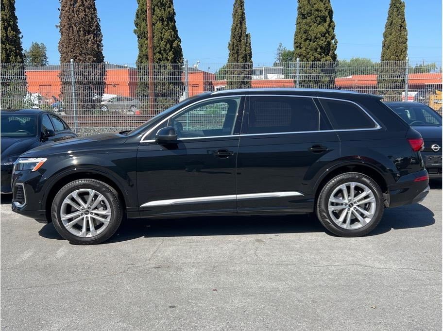 2025 Audi Q7 55 TFSI Premium Plus Sport Utility 4D