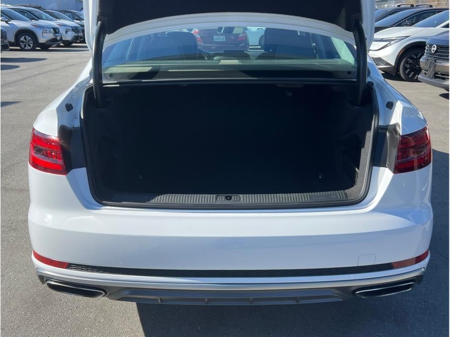 2019 Audi A4 Premium Sedan 4D