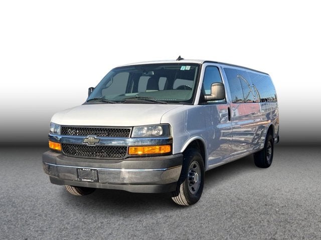 2018 Chevrolet Express 3500 Passenger LT Extended Van 3D
