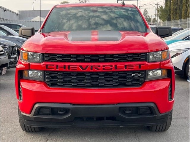 2021 Chevrolet Silverado 1500 Crew Cab Custom Pickup 4D 5 3/4 ft