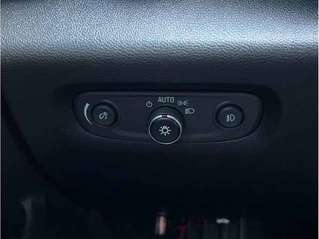 2019 Chevrolet Traverse LT Sport Utility 4D