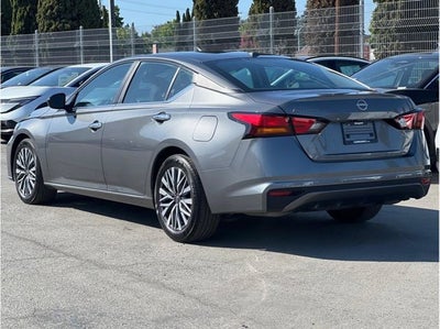 2025 Nissan Altima 2.5 SV Sedan 4D