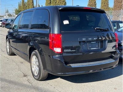2018 Dodge Grand Caravan Passenger SE Minivan 4D