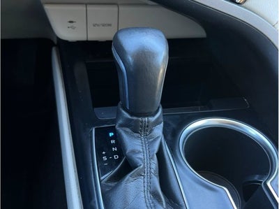2018 Toyota Camry Hybrid XLE Sedan 4D