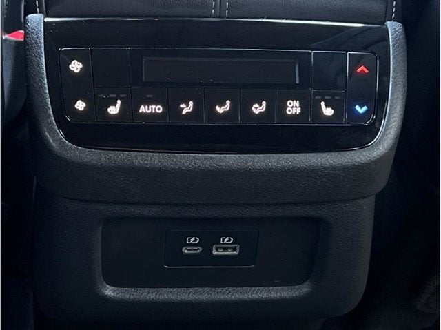 2025 INFINITI QX60 LUXE Sport Utility 4D