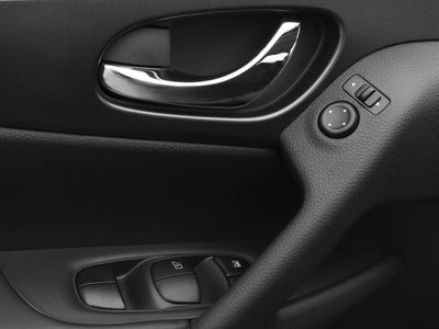 2016 Nissan Rogue S Sport Utility 4D