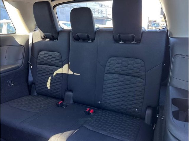 2022 Nissan Pathfinder SV Sport Utility 4D