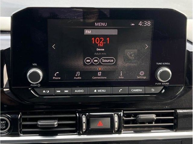 2022 Nissan Pathfinder SV Sport Utility 4D