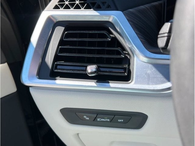 2024 BMW X5 xDrive50e Sport Utility 4D