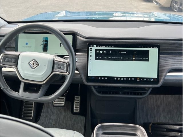2022 Rivian R1T Adventure Pickup 4D 4 1/2 ft