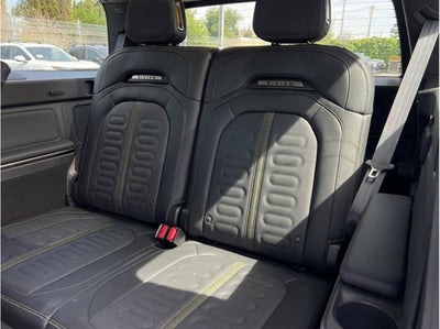 2024 Rivian R1S Dual Motor Large Pack