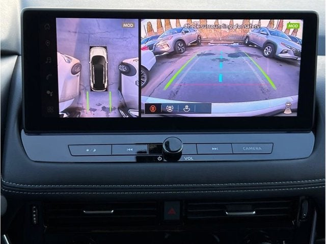 2025 Nissan Rogue SL - Photo 15