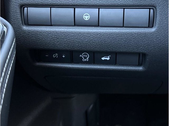 2025 Nissan Rogue SL - Photo 20