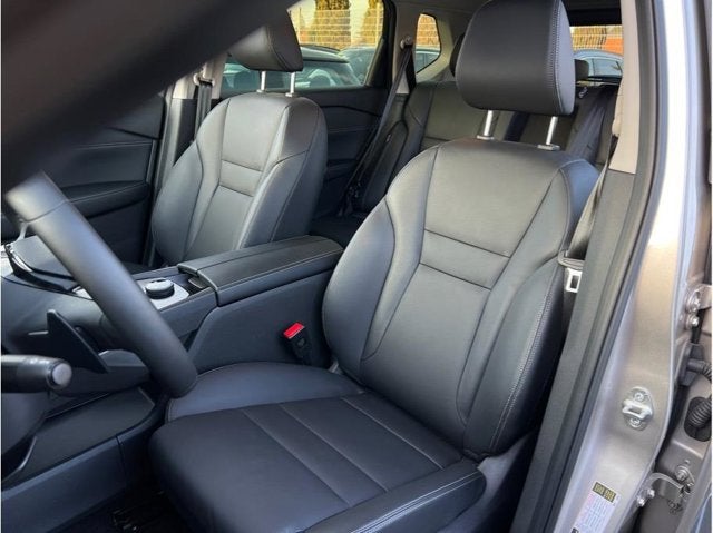 2025 Nissan Rogue SL - Photo 8