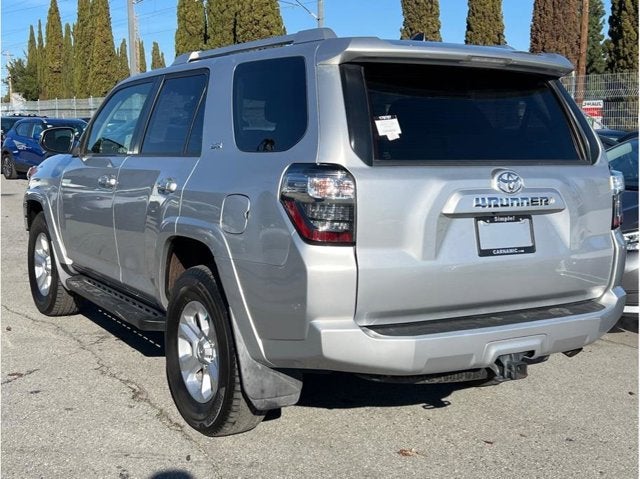2018 Toyota 4Runner SR5 Sport Utility 4D