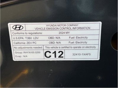 2024 Hyundai IONIQ 6 SE Standard Range Sedan 4D