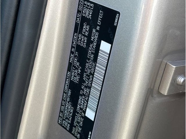 2023 Volvo XC90 B6 Plus Bright Theme Sport Utility 4D