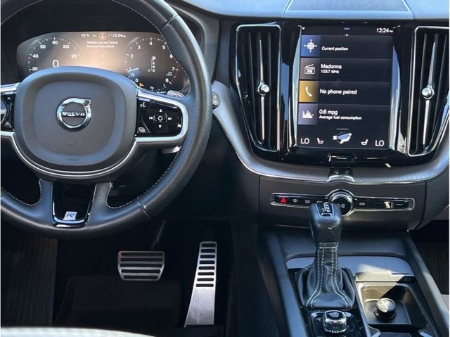 2019 Volvo XC60 T6 R-Design Sport Utility 4D