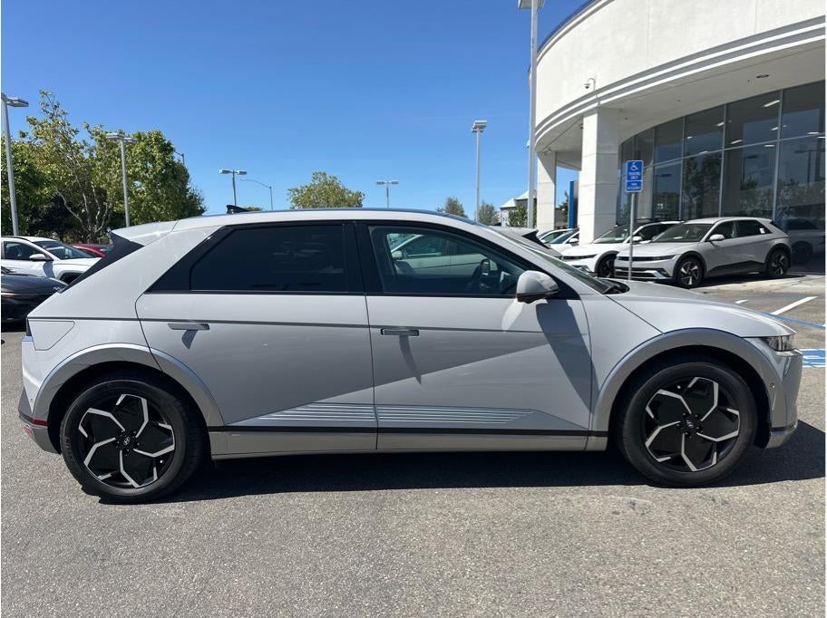 2024 Hyundai IONIQ 5 Limited Sport Utility 4D