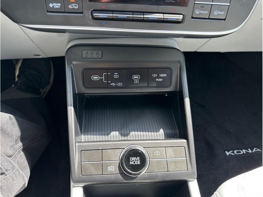 2023 Hyundai IONIQ 6 SEL Sedan 4D