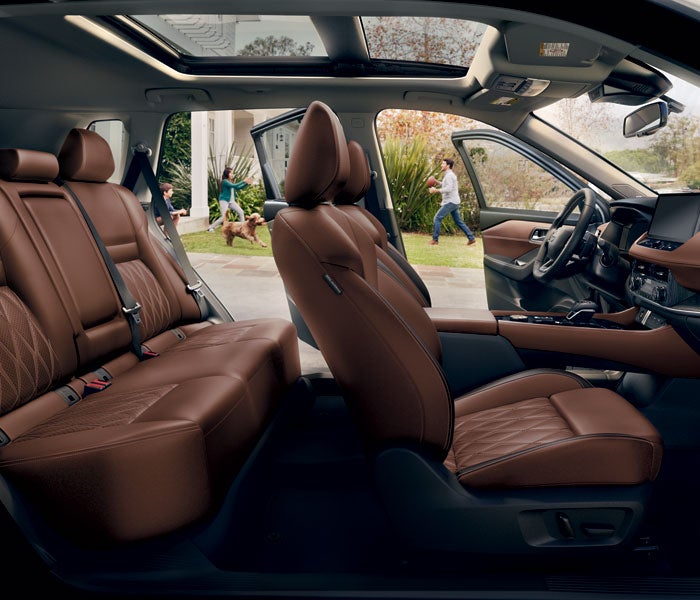 Redwood City Nissan in Redwood City CA