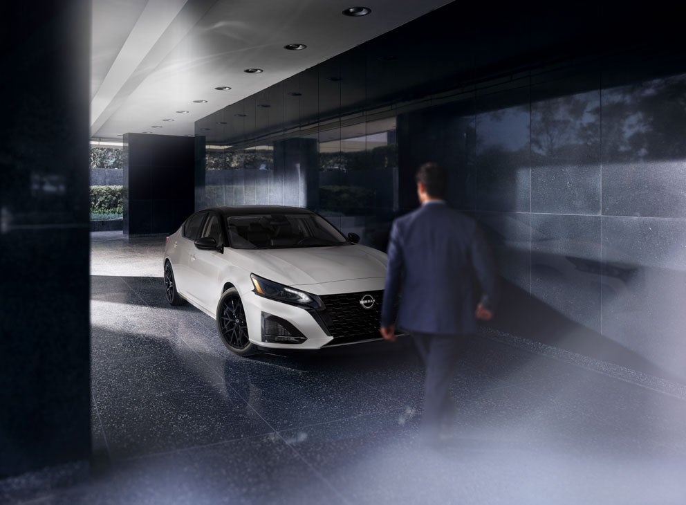 Redwood City Nissan in Redwood City CA