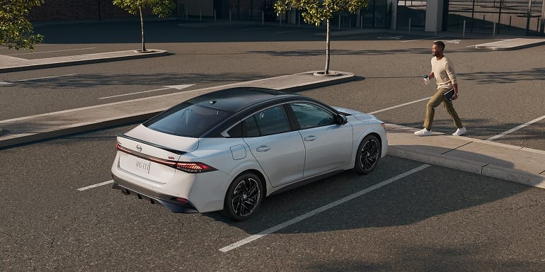 Redwood City Nissan in Redwood City CA