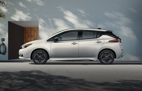 Redwood City Nissan in Redwood City CA